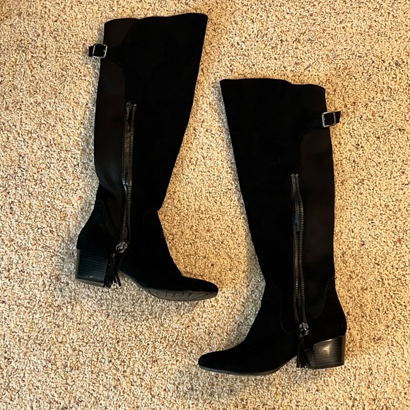 Over the knee boots - Picture 1 of 5